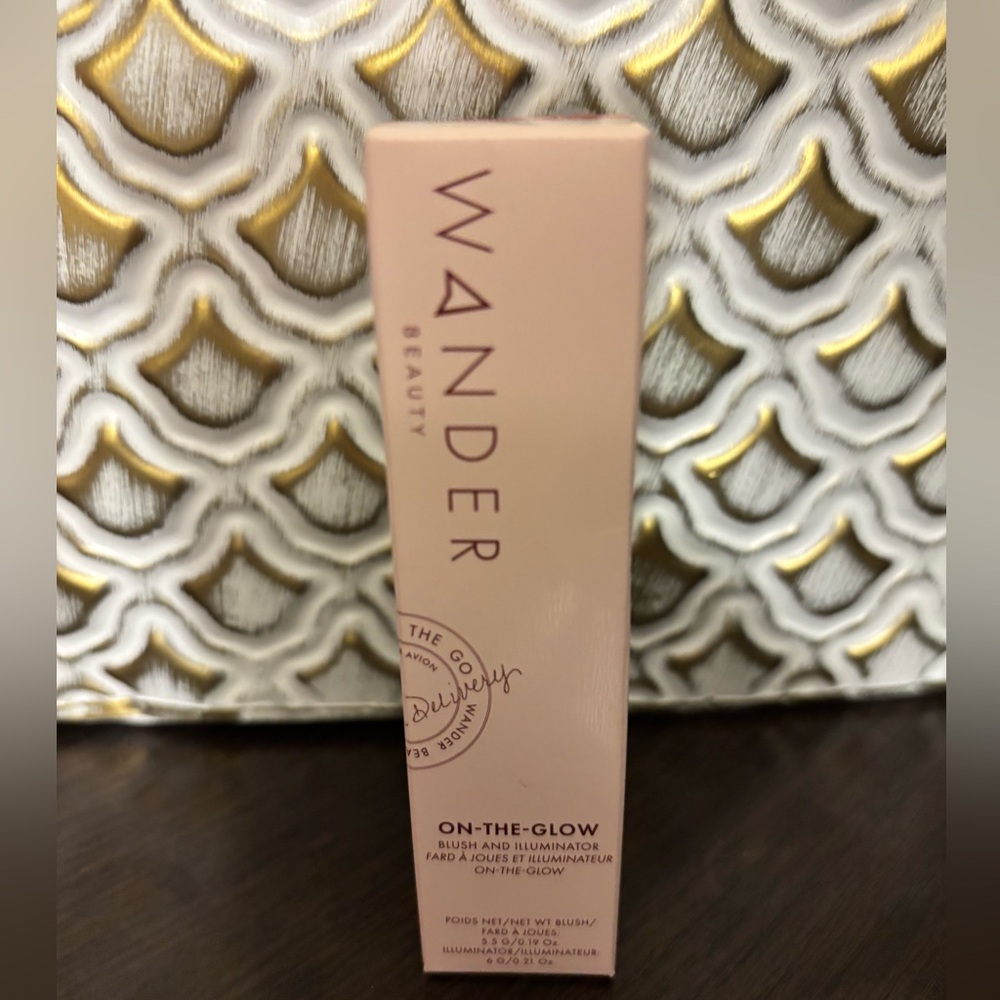 Wander Beauty On-The-Glow Blush and Illuminator